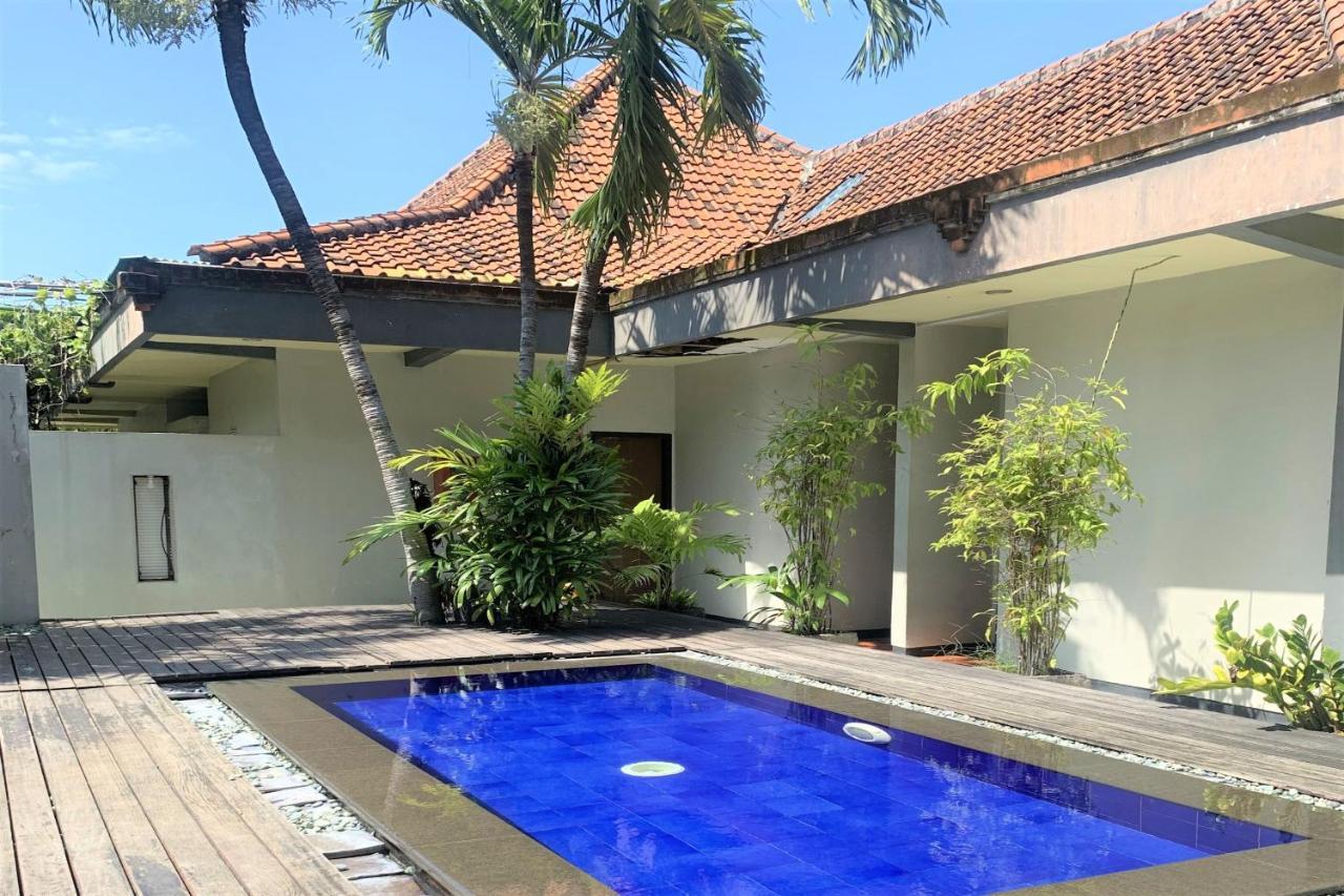 The Yani Hotel Bali Pesanggaran Luaran gambar