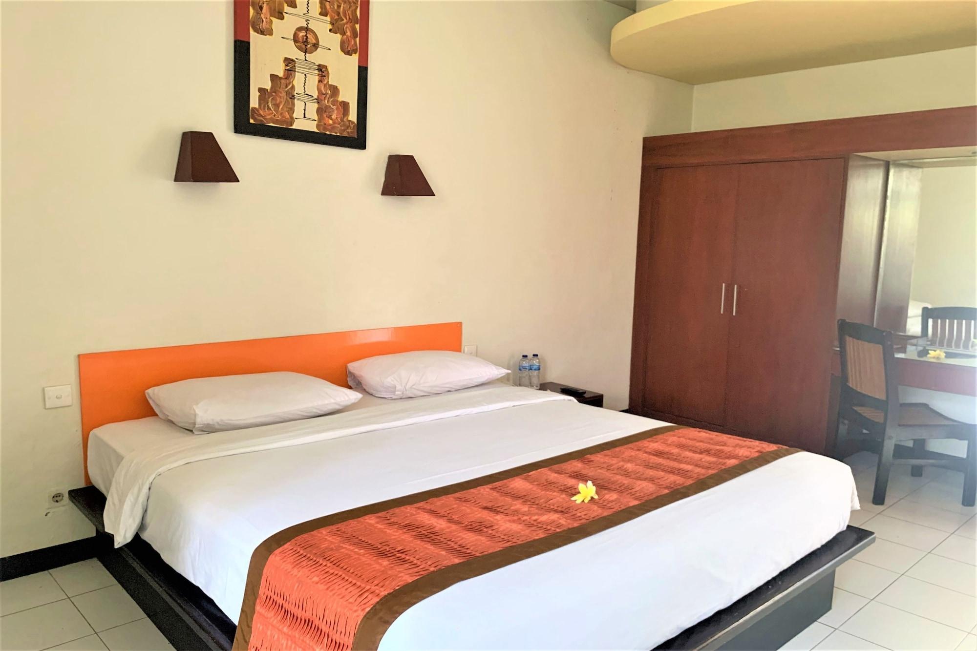 The Yani Hotel Bali Pesanggaran Luaran gambar