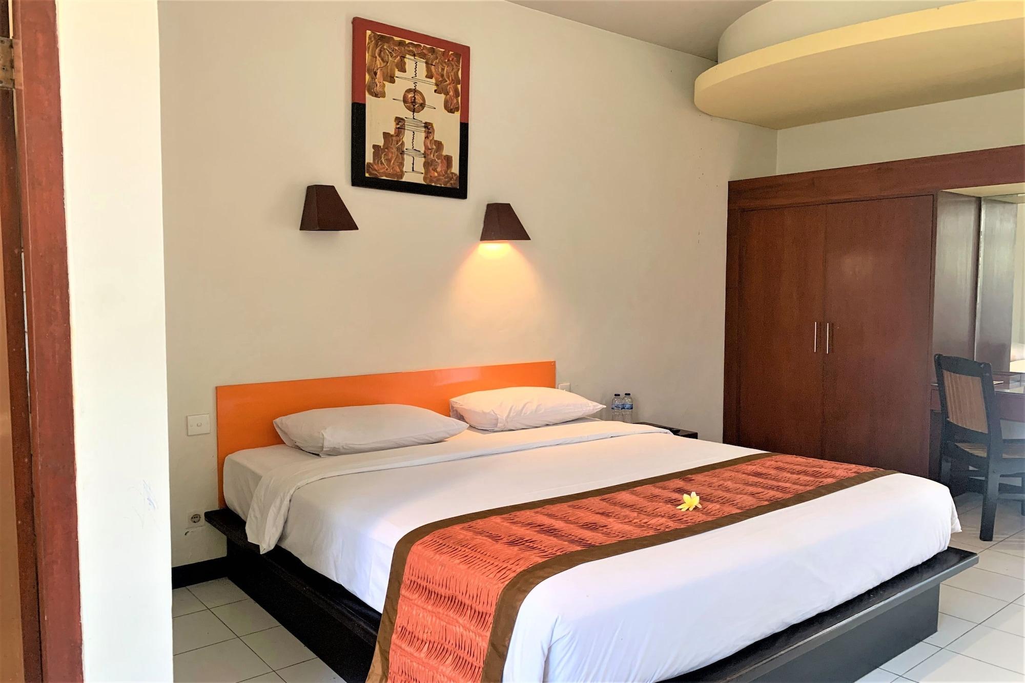 The Yani Hotel Bali Pesanggaran Luaran gambar