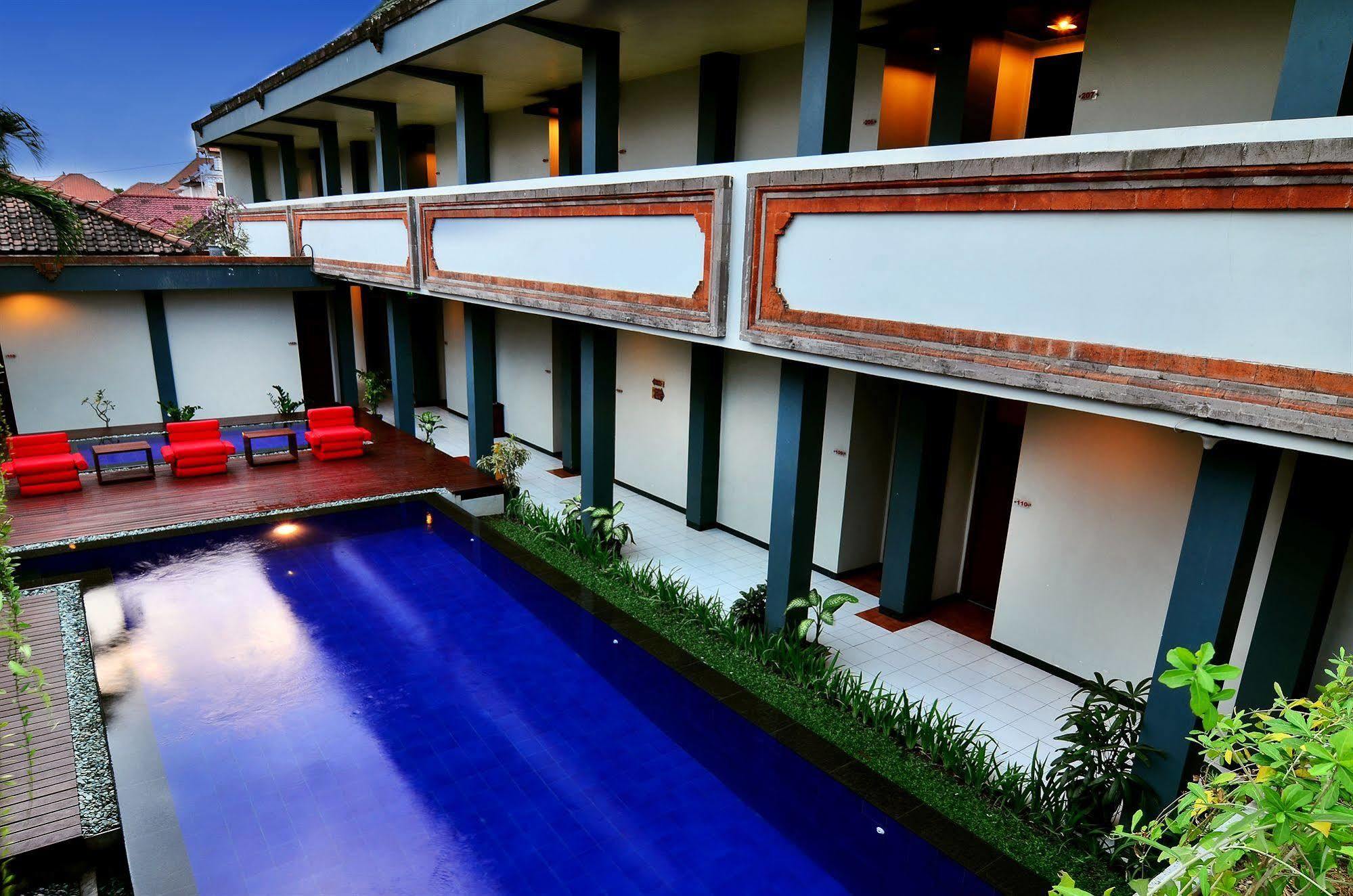 The Yani Hotel Bali Pesanggaran Luaran gambar