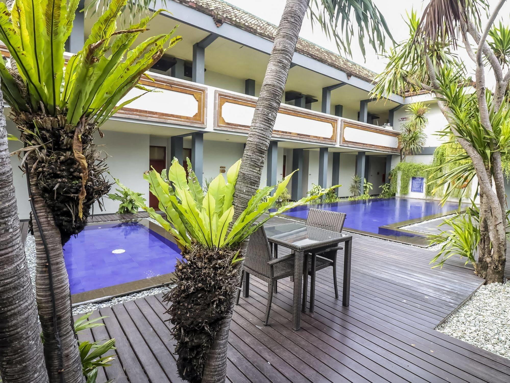 The Yani Hotel Bali Pesanggaran Luaran gambar